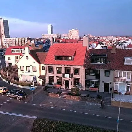Hotel Bell *