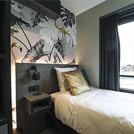 Bell Hotel