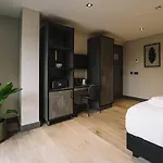Bell Hotel